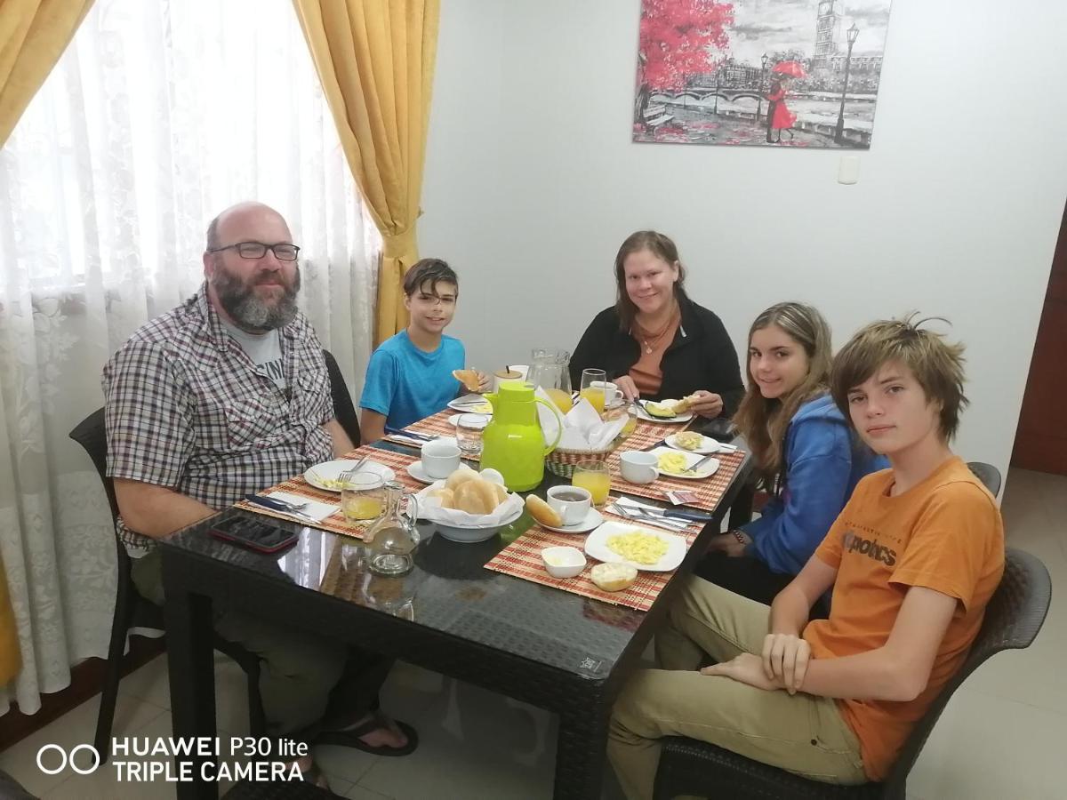 La Familia Nasca House Hotel Nazca Exterior photo